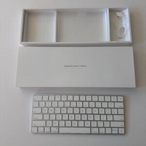 Apple Keyboard